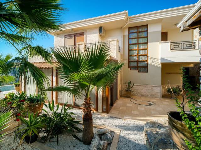 VILLA CARPE DIEM BEKTAS