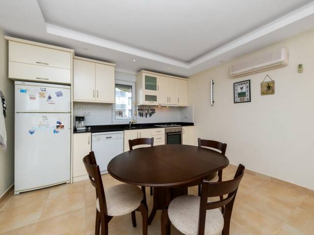 AKDENIZ APARTMENT