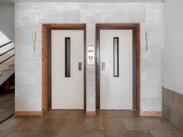 TOSMUR AKDENİZ APARTMENT 3