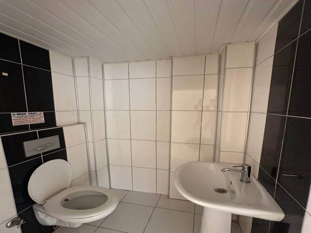 OBA COMMERCIAL UNIT