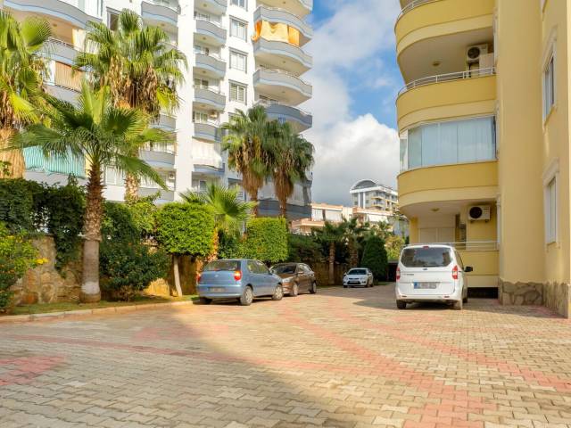 TOSMUR AKDENİZ APARTMENT 3