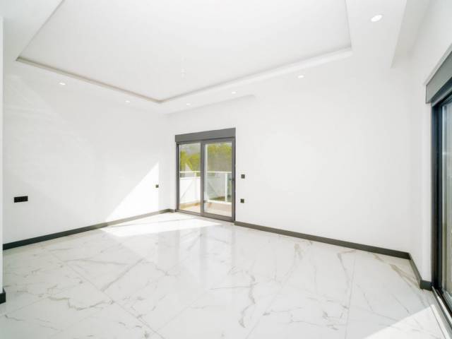 OBA PENTHOUSE