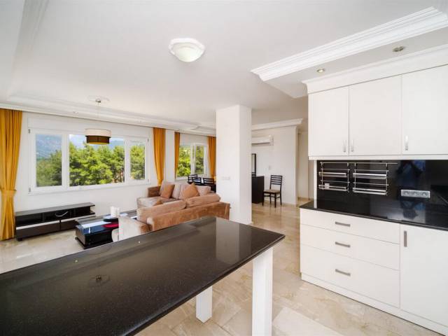 OBA COMPLEX PENTHOUSE