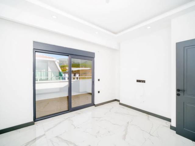 OBA PENTHOUSE