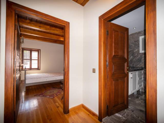 EXCLUSIVE CASTLE VILLA