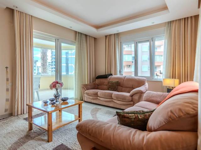 TOSMUR AKDENİZ APARTMENT 3