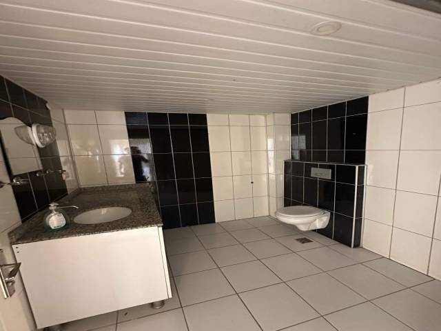 OBA COMMERCIAL UNIT