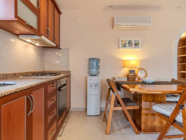 TOSMUR AKDENİZ APARTMENT 3