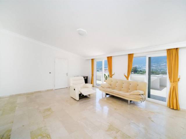 OBA COMPLEX PENTHOUSE