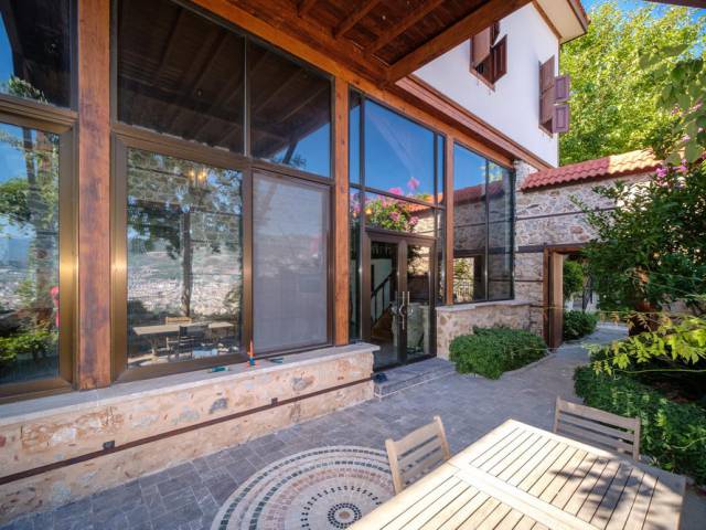 EXCLUSIVE CASTLE VILLA