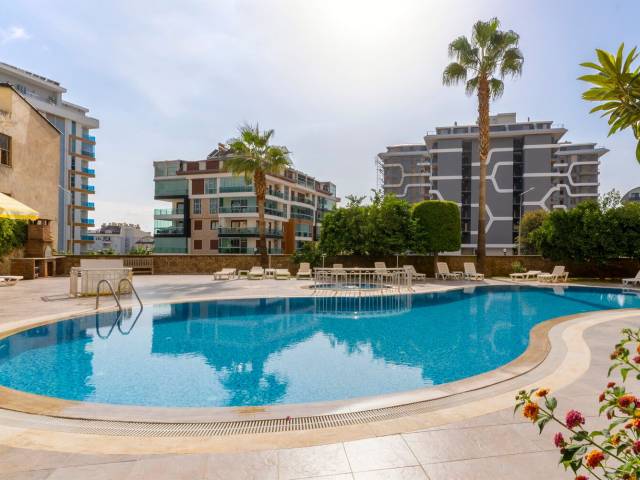 TOSMUR AKDENİZ APARTMENT 3