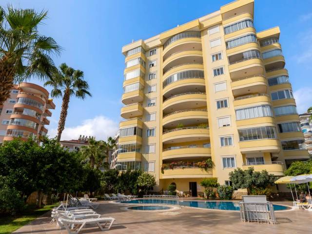 TOSMUR AKDENİZ APARTMENT 3