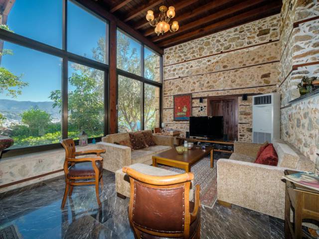 EXCLUSIVE CASTLE VILLA