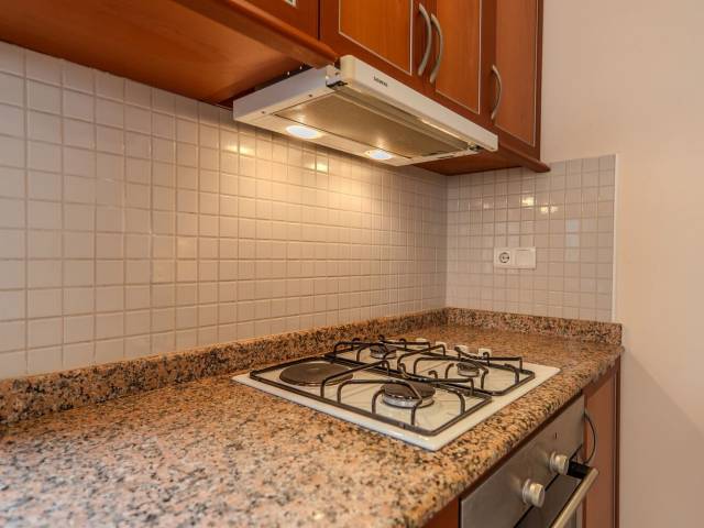 TOSMUR AKDENİZ APARTMENT 3