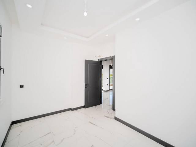 OBA PENTHOUSE