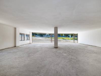Kestel Commercial Building