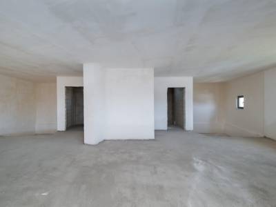 Kestel Commercial Building
