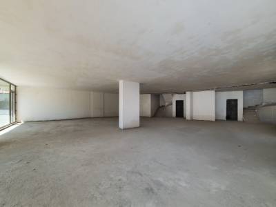Kestel Commercial Building