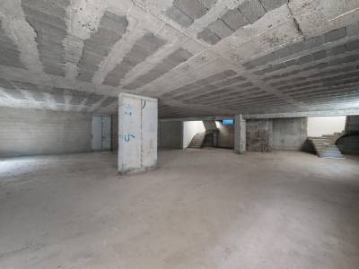 Kestel Commercial Building